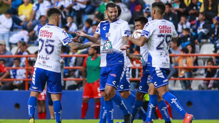 Pachuca celebra una anotación frente a Veracruz