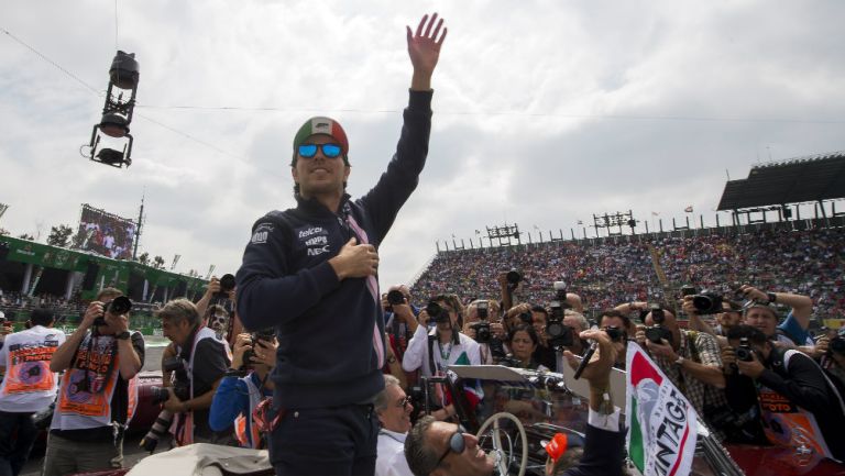 Checo Pérez durante el Gran Premio de México