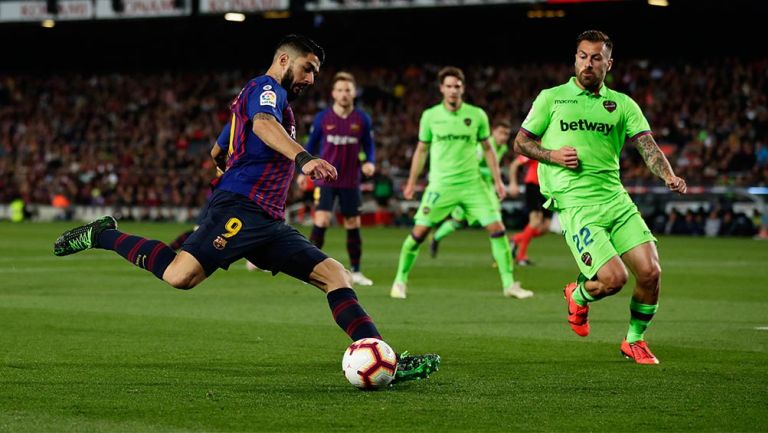 Luis Suárez en un partido contra el Levante 