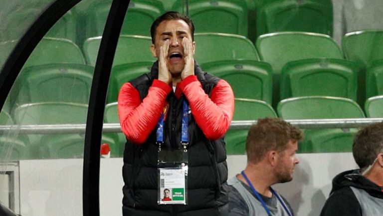 Cannavaro lanza un grito en un juego del Guangzhou 