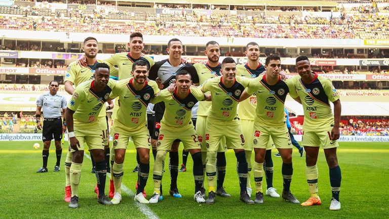 Once del América antes del juego contra Cruz Azul