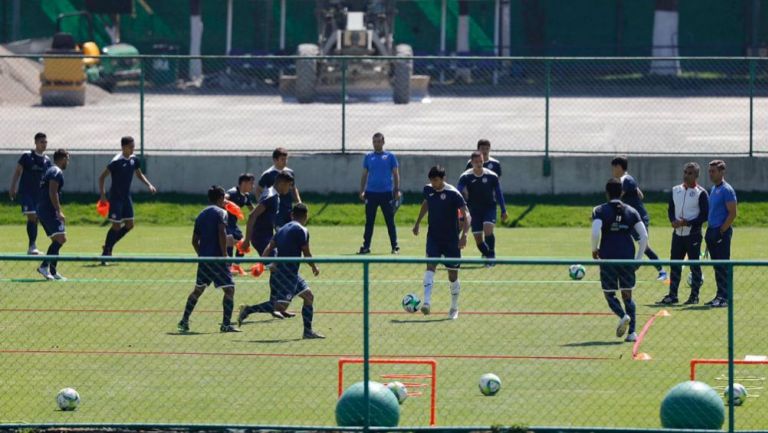 Práctica de Cruz Azul tras perder 3-1 vs América en Liguilla