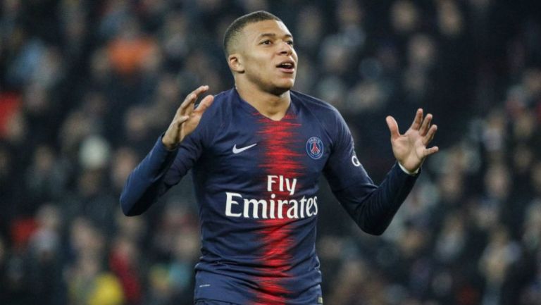 Kylian Mbappé, durante un juego con le PSG