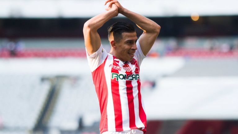 Ángel Sepúlveda en un partido con Necaxa 