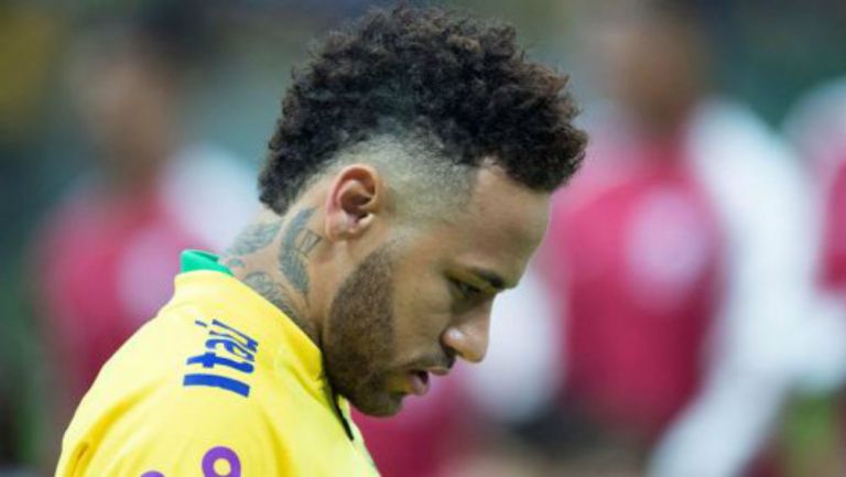 Neymar, durante juego de Brasil contra Qatar 