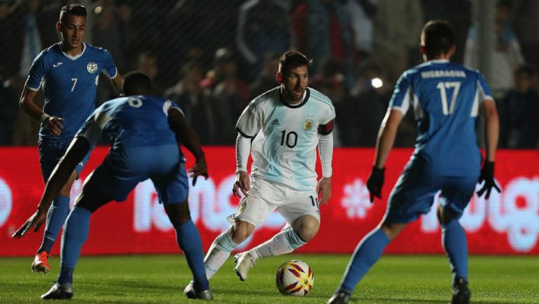 Messi en un juego con Argentina 