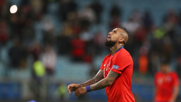 Vidal se queja tras derrota de Chile contra Perú