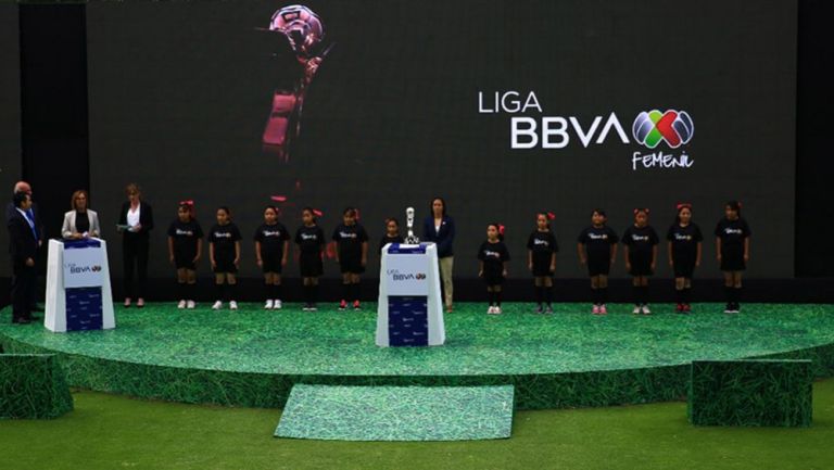 Presentación del nuevo patrocinador de la Liga Femenil