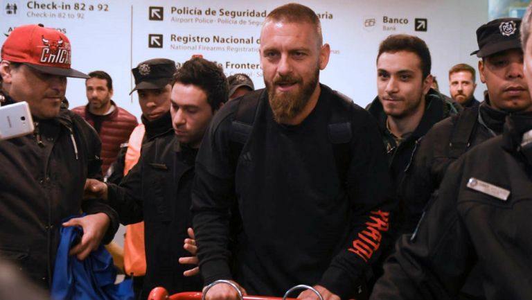 Daniele de Rossi al llegar a Argentina