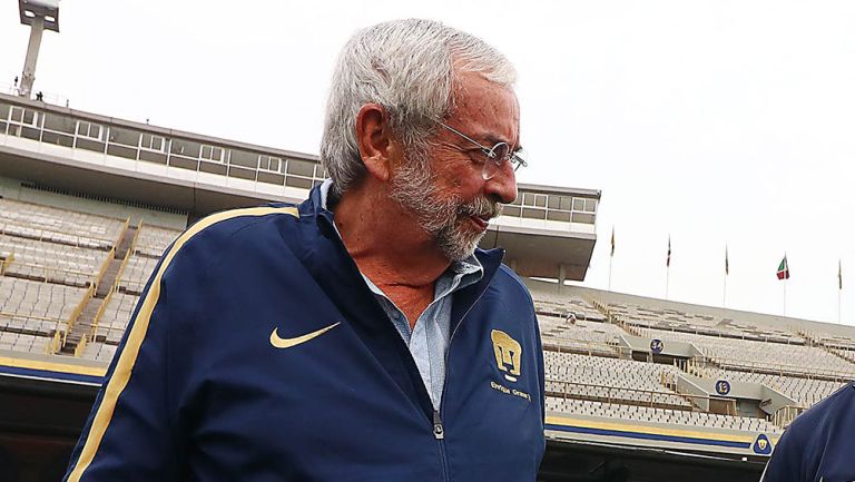 Enrique Graue previo a un partido de Pumas