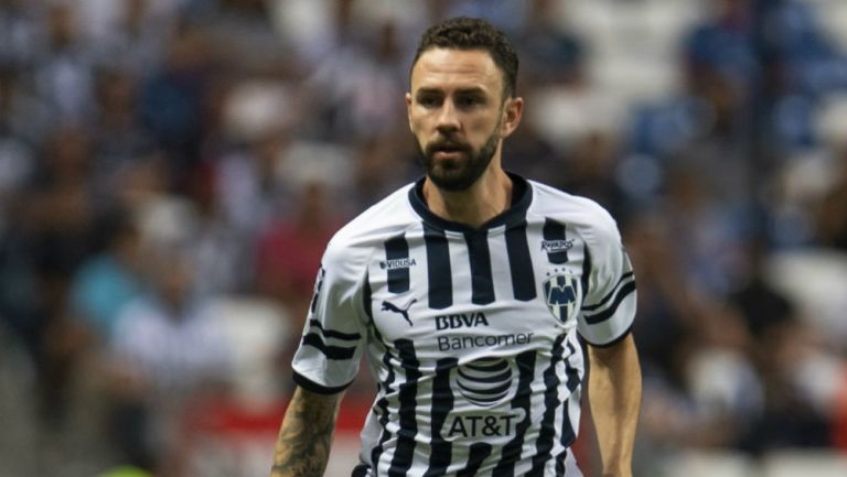 Miguel Layún, en un juego con Monterrey