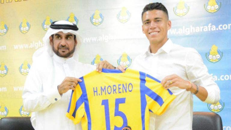 Héctor Moreno durante su presentación con el Al- Gharafa