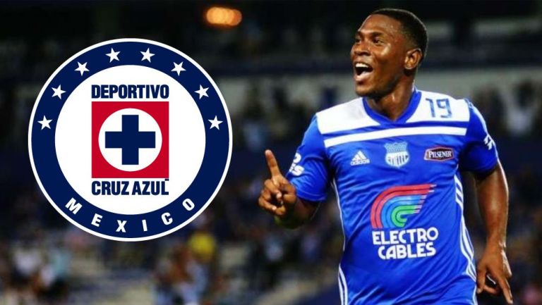 Brayan Angulo celebra una anotación con el Emelec 