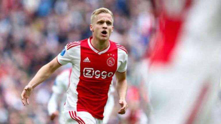 Van de Beek, en un jugo con el Ajax