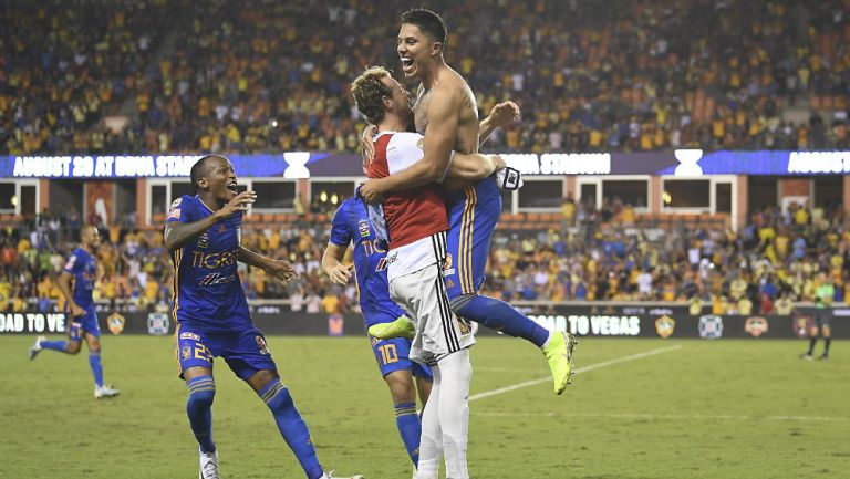 Tigres celebra el triunfo frente al América en la Leagues Cup