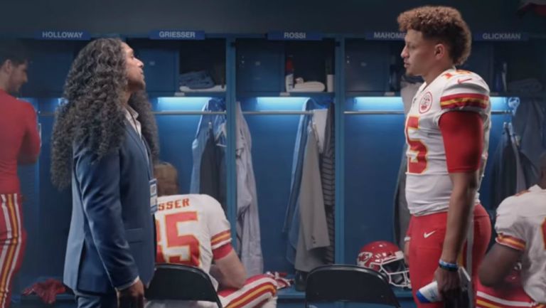 Troy Polamalu y Patrick Mahomes