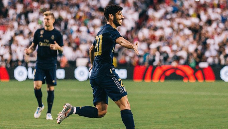 Marco Asensio celebra gol en pretemporada