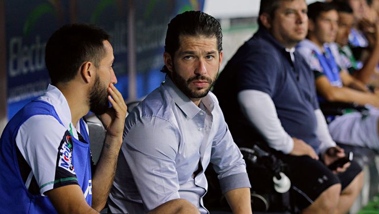 Benjamin Mora, durante partido del Ascenso