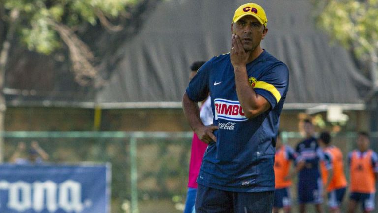 Marco Sánchez, durante un encuentro de América