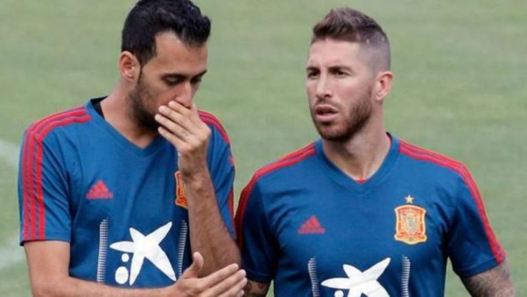 Sergio Busquets y Sergio Ramos en concentración con la selección española