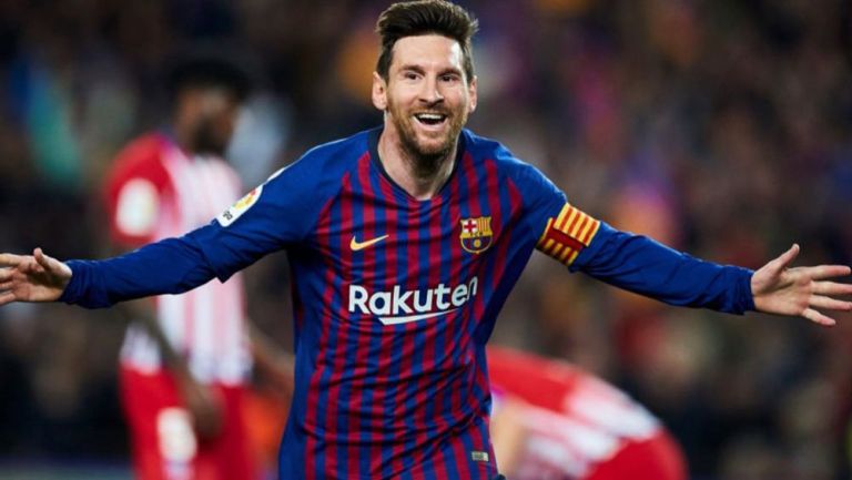 Messi festeja un gol con el Barça en la Temporada 2018-19