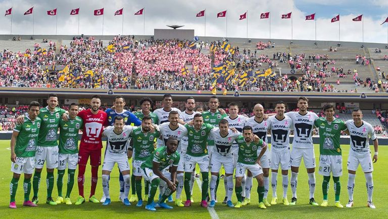 Jugadores de León y Pumas se toman la foto juntos