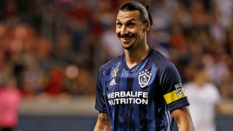 Zlatan, en festejo después de un partido del Galaxy