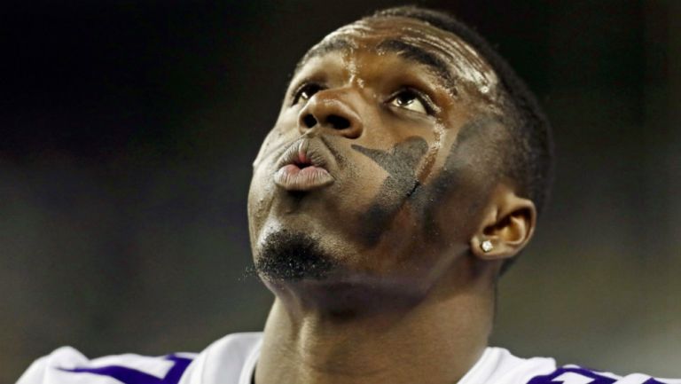 Jayron Kearse, pensativo previo a un juego de los Vikings