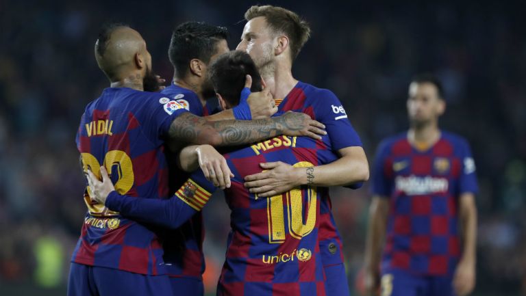 Jugadores del Barcelona celebrando un gol