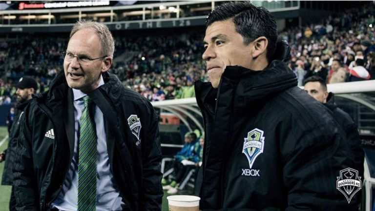 Gonzalo Pineda, en el banquillo del Seattle Sounders