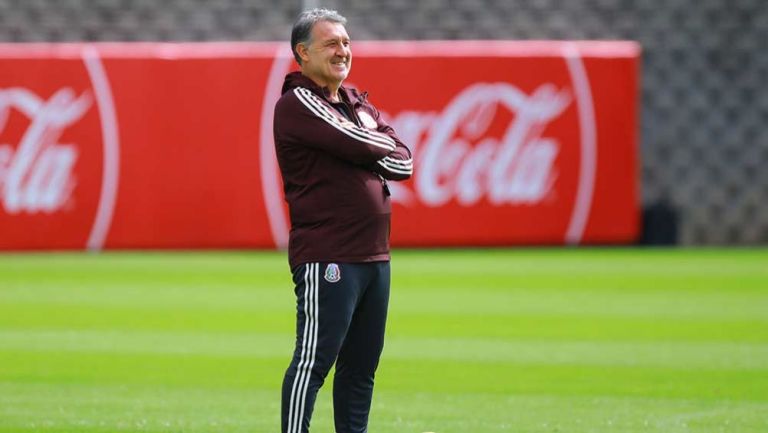 Tata Martino, en un entrenamiento del Tri