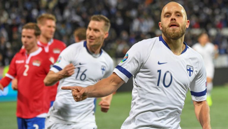 Teemu Pukki marcó dos goles a Liechtenstein