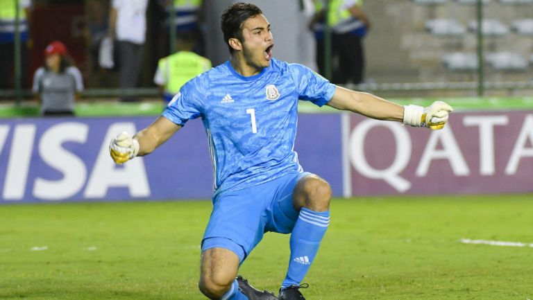 Eduardo García en partido con la Selección Mexicana