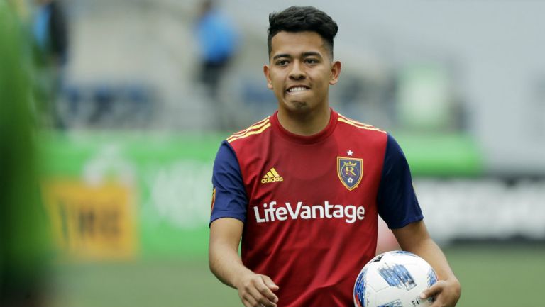 Sebastián Saucedo jugando con en la MLS