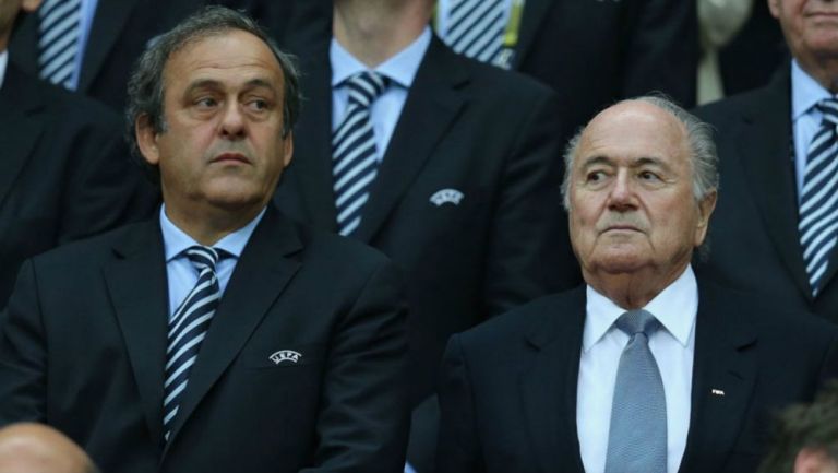 Michel Platini y Joseph Blatter