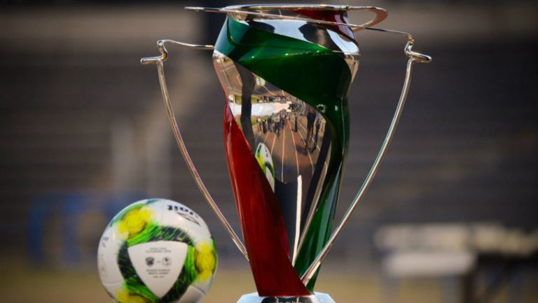 Trofeo de la Copa MX