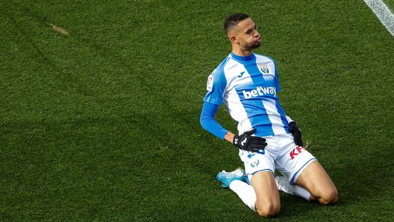 Youssef En-Nesyri celebra su gol contra Espanyol