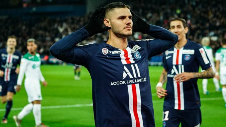 Icardi festeja una de sus anotaciones contra el Saint-Étienne 