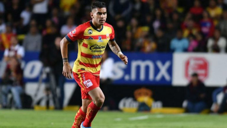 Sebastián Vegas en juego con Morelia