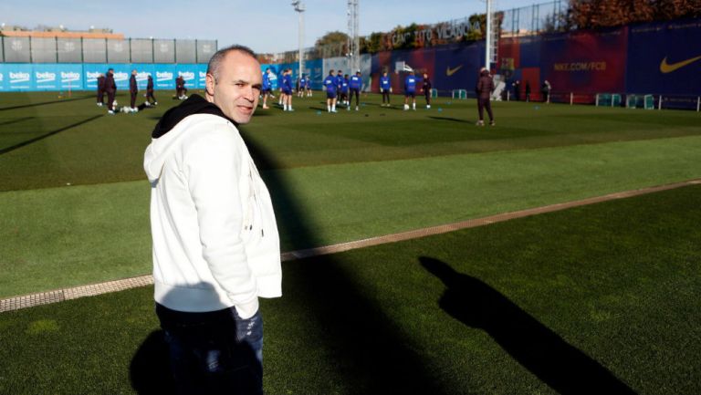 Andrés Iniesta durante el entrenamiento del Barcelona