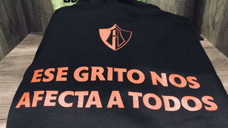 Playera de Atlas para erradicar grito homofóbico