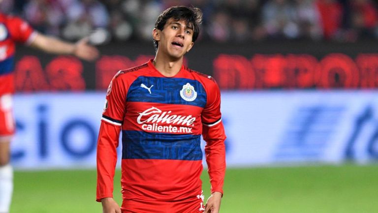 José Juan Macías, en un partido con Chivas