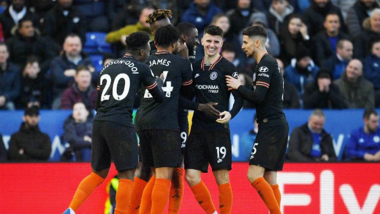 Jugadores del Chelsea celebrando un gol