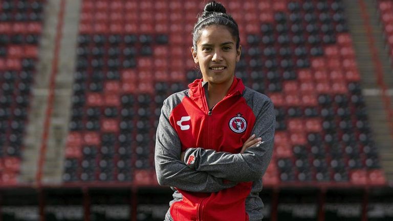 Lucero, en su presentación con Xolos