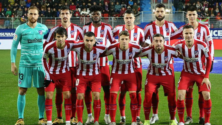 Jugadores del Atlético de Madrid previo a iniciar un partido