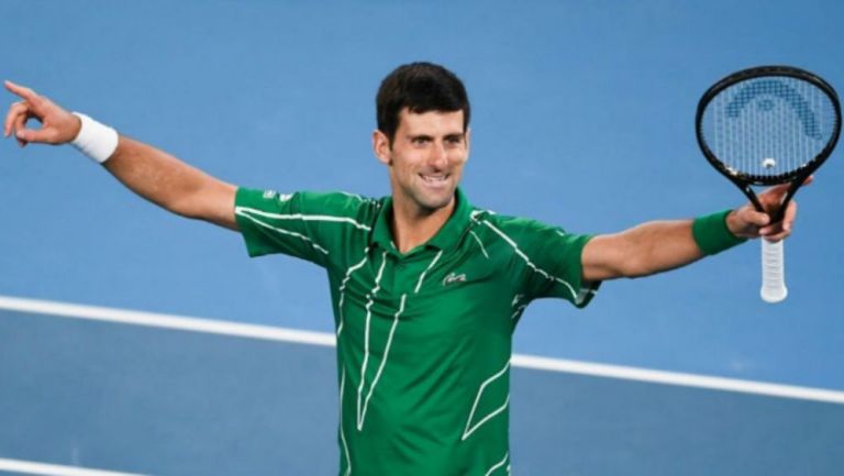 Djokovic celebrando una victoria 