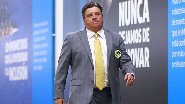 Miguel Herrera previo a un juego del América