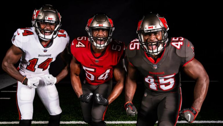 Buccaneers presentó sus uniformes para la temporada 2020