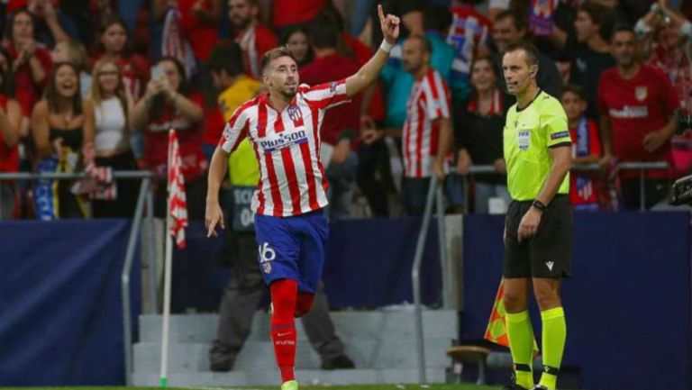 Atlético de Madrid celebró cumpleaños de Héctor Herrera