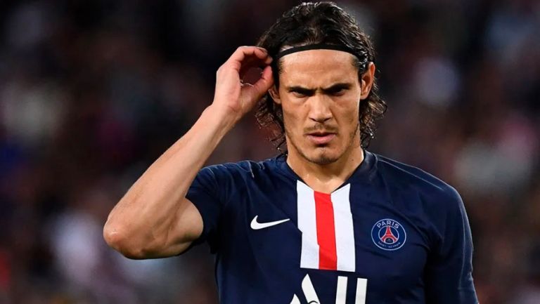 Edinson Cavani no descartaría seguir en el PSG